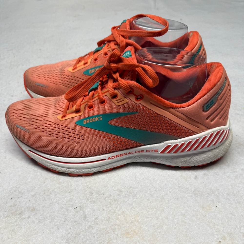Brooks Women’s Size 9 Adrenaline GTS 22 Coral‎ Latigo Bay Running Shoes